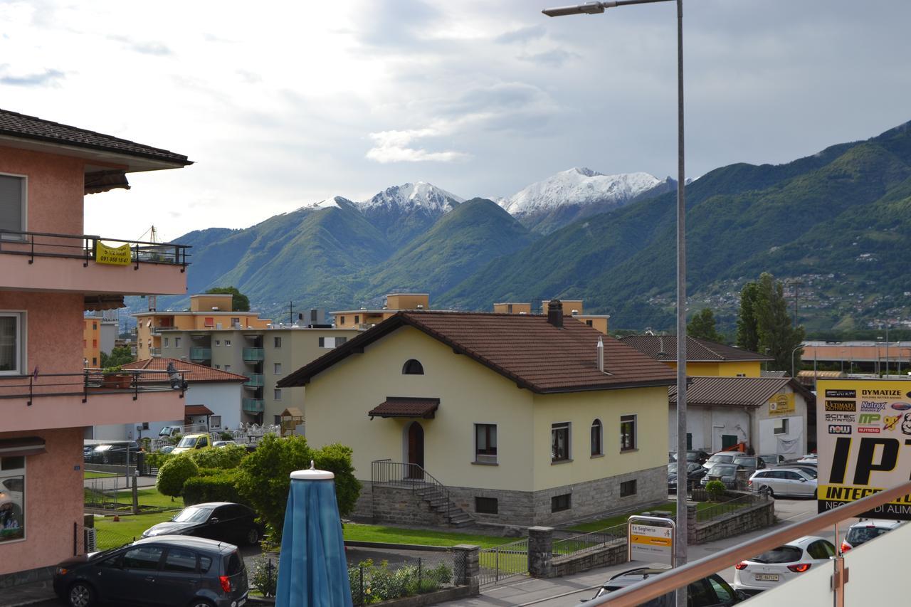 Osteria Centrale Cadenazzo Dış mekan fotoğraf